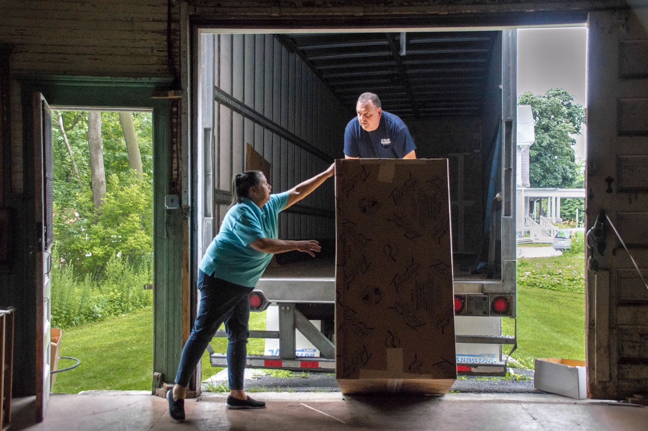 Bench delivery